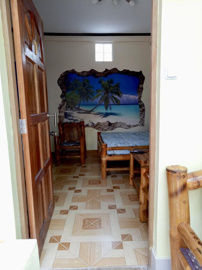 Prince Ludwig Beach Resort San Antonio  Ngoại thất bức ảnh